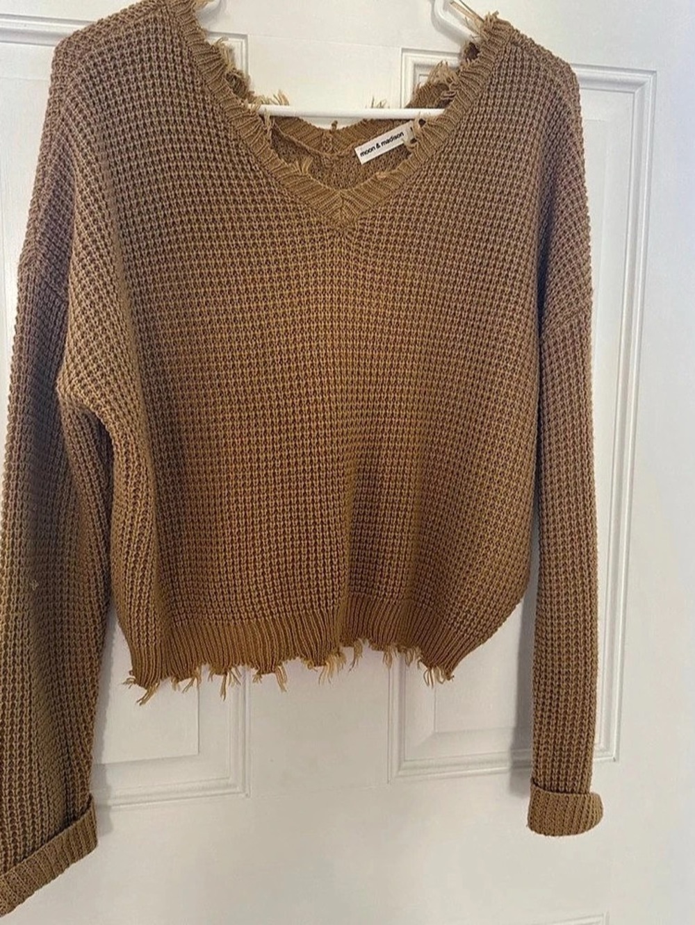 moon & madison Distressed Waffle Knit V-Neck Cropped Sweater Brown Medium